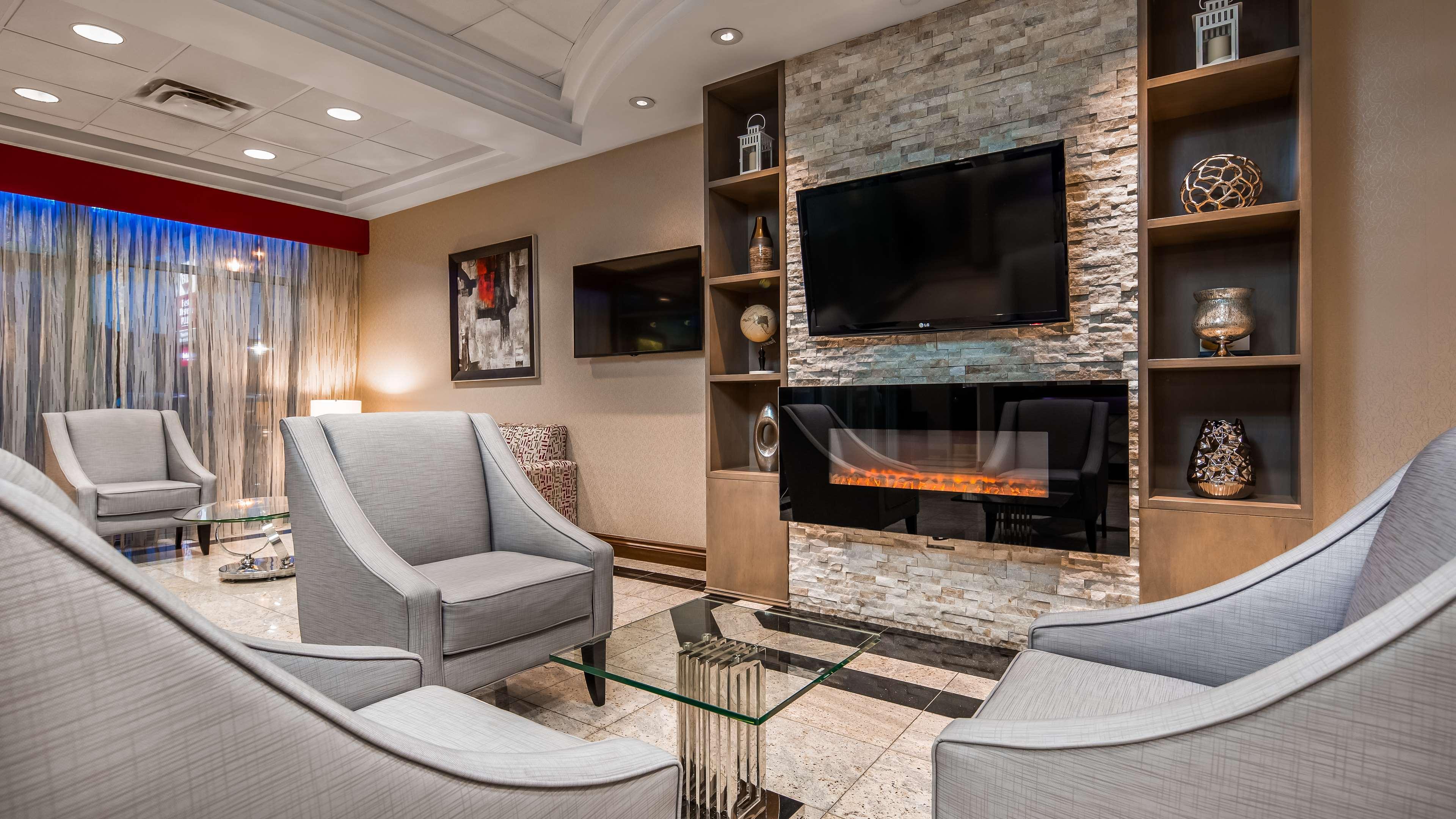 Best Western Plus Travel Hotel Toronto Airport Eksteriør billede