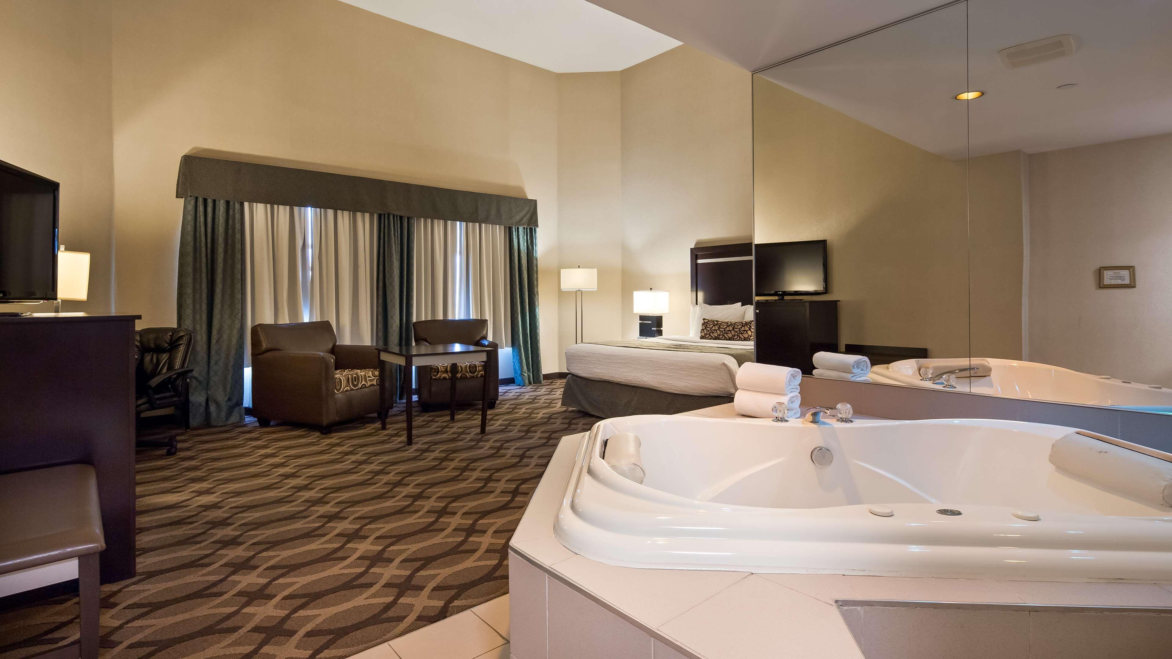 Best Western Plus Travel Hotel Toronto Airport Eksteriør billede