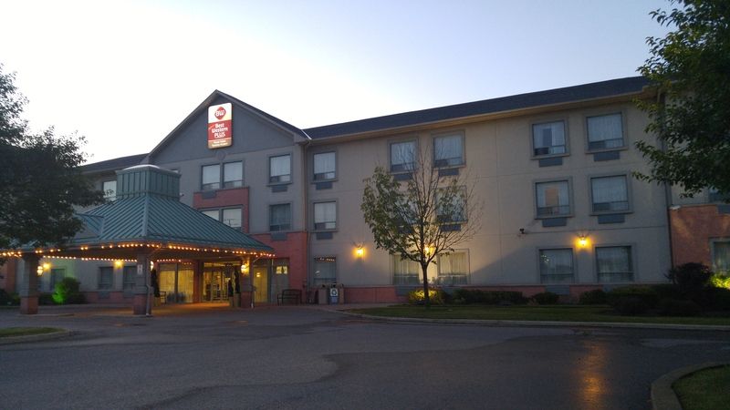 Best Western Plus Travel Hotel Toronto Airport Eksteriør billede